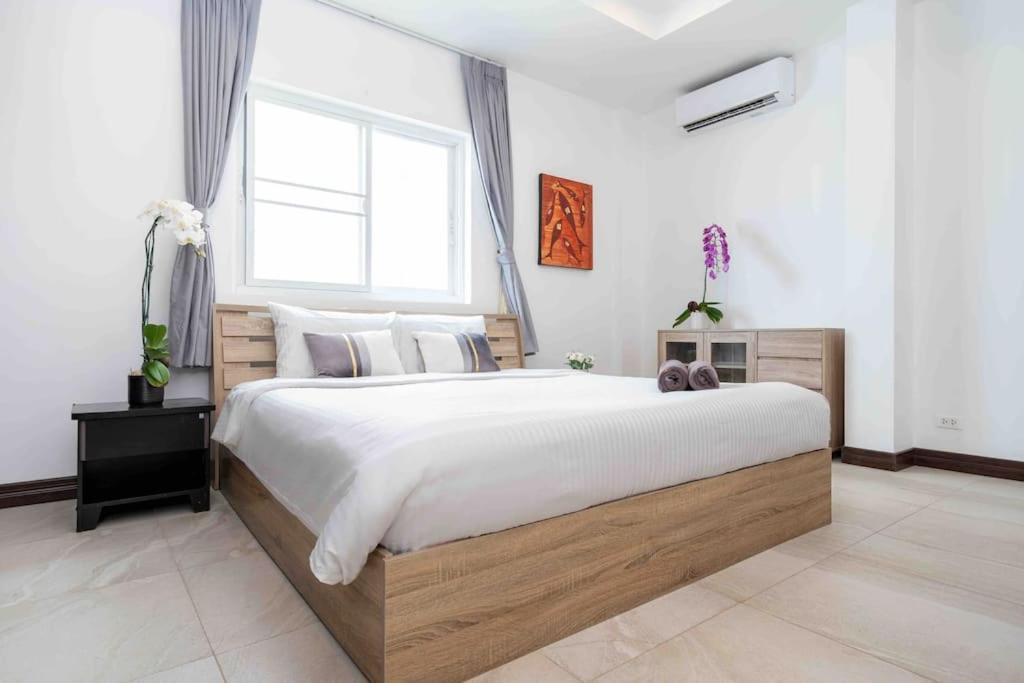 1 Bedroom Apartment In Nai Harn Ban Saiyuan Luaran gambar