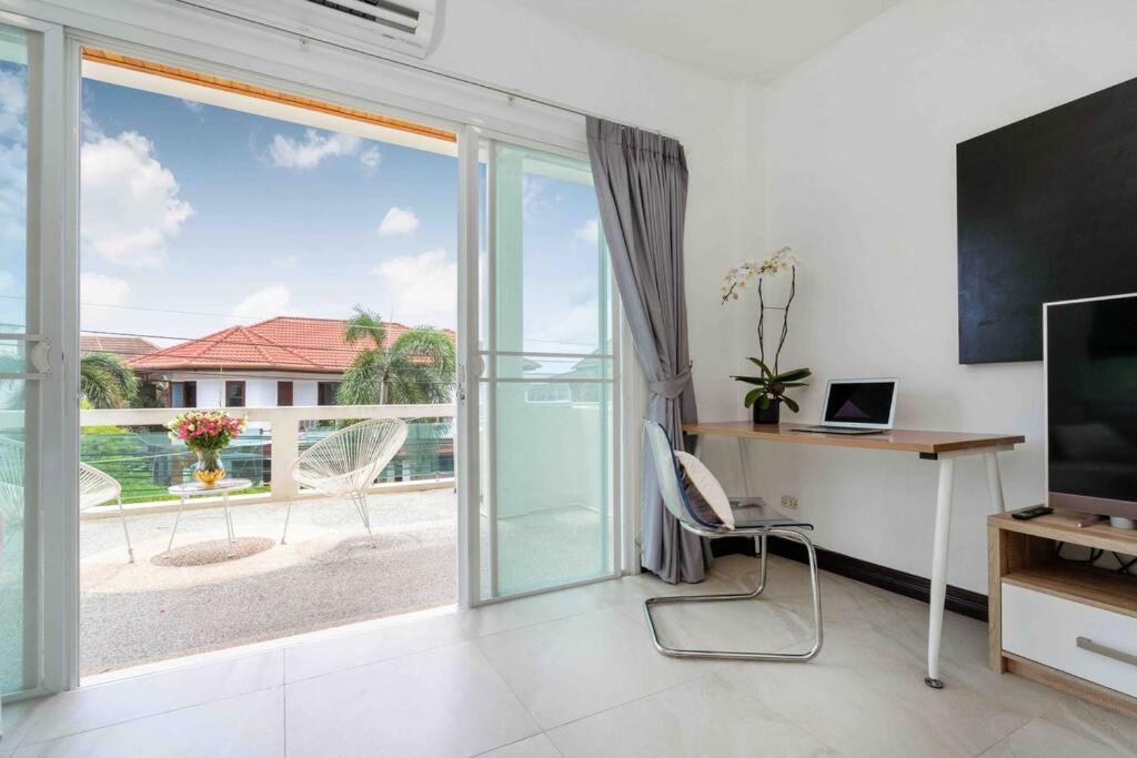 1 Bedroom Apartment In Nai Harn Ban Saiyuan Luaran gambar